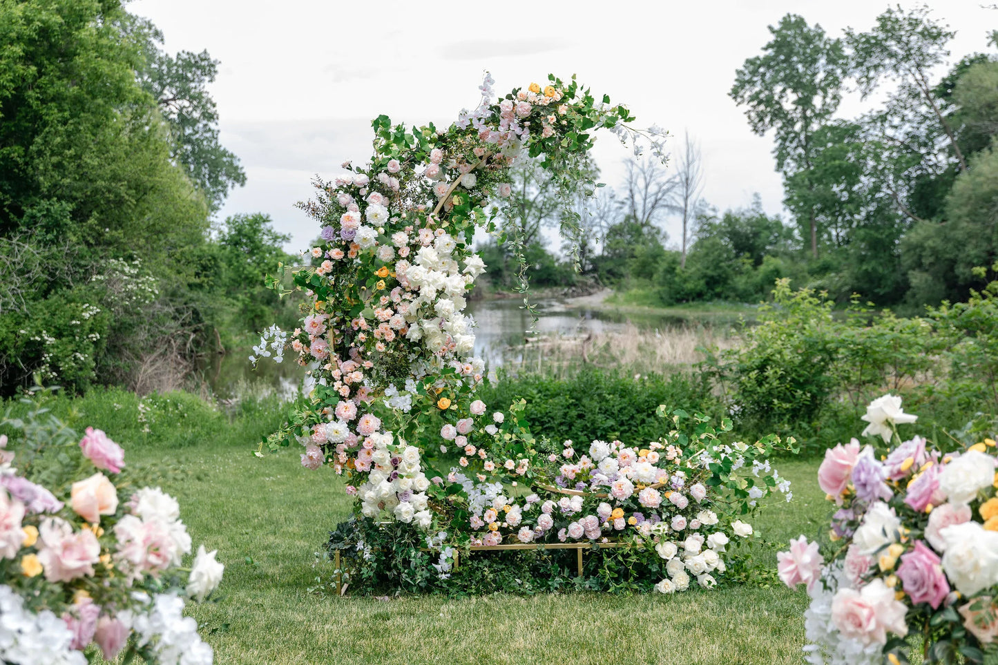 Crescent Moon Arch Frame