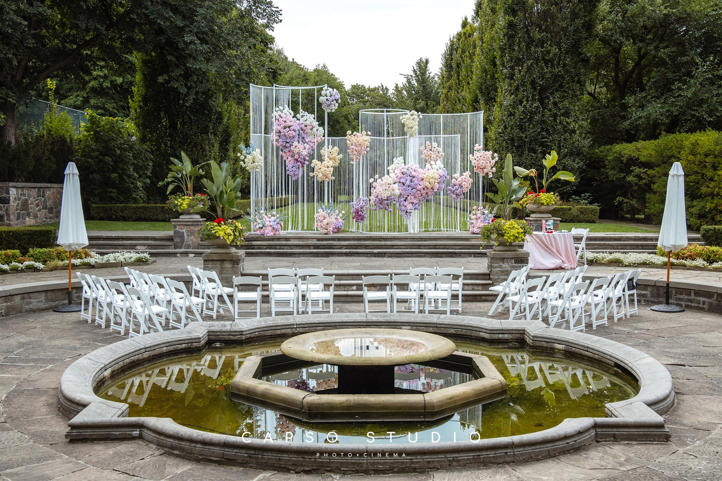 Curved Fringe Arch Frame